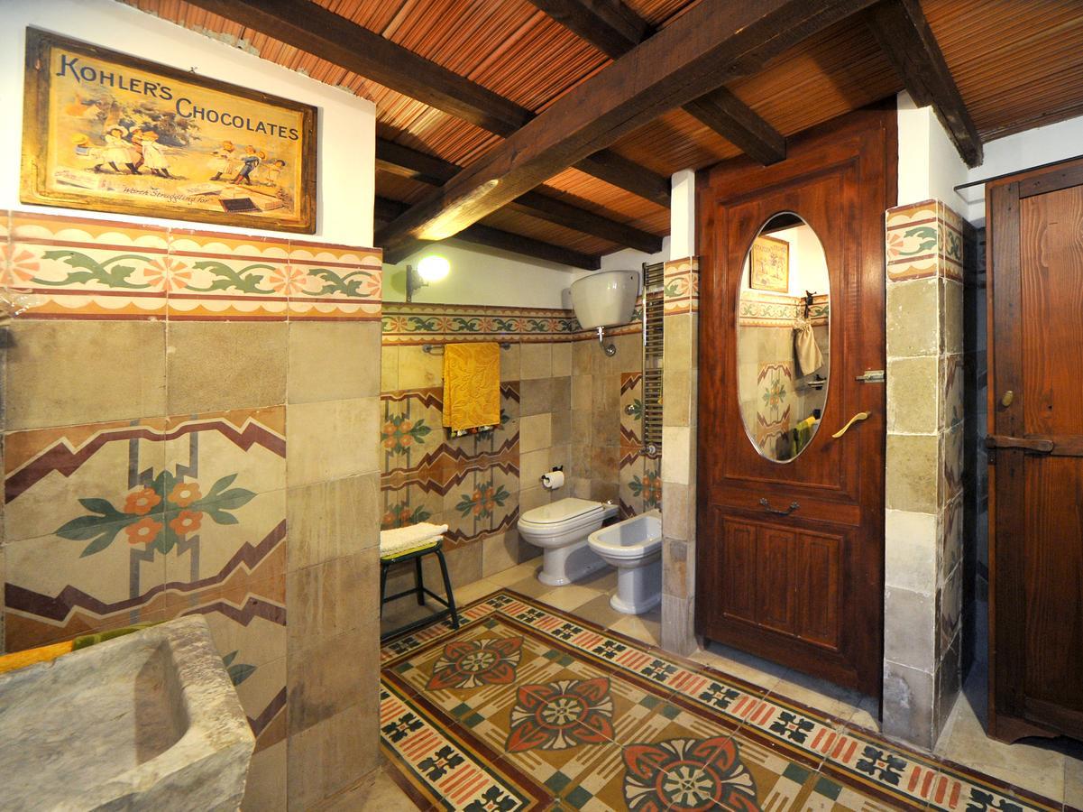 La Canonica Dei Fiori - Anna Fendi Country House Hotell Ronciglione  Exteriör bild